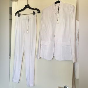 Nwt. Elie Tahari tailored suit set. US size 2